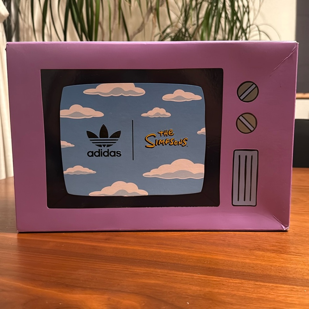 RARE The Simpsons X Adidas ZX 1000 Flaming Sneakers Mens 9. Nwt